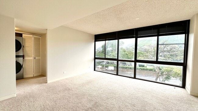 Photo - SPACIOUS 2 BED/2 BATH/1 PRKG & WASHER/DRYE... Apartment