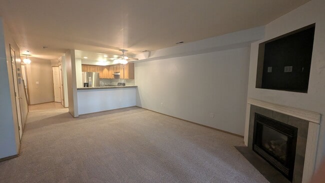 Foto del edificio - 2024 104th St SW