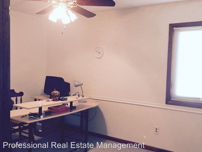 Foto del edificio - 206 Woodburn Dr