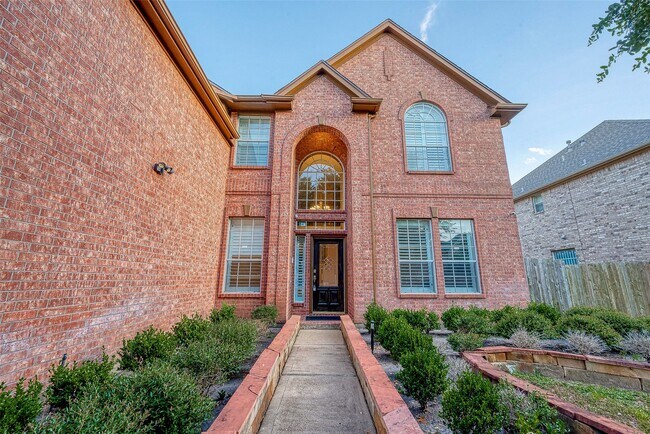 Foto del edificio - 1419 Kyle Hill Ln