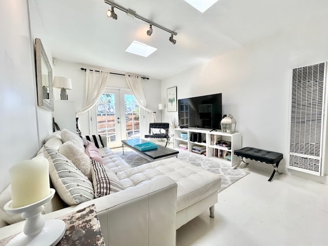 Building Photo - 1108 Electric Ave