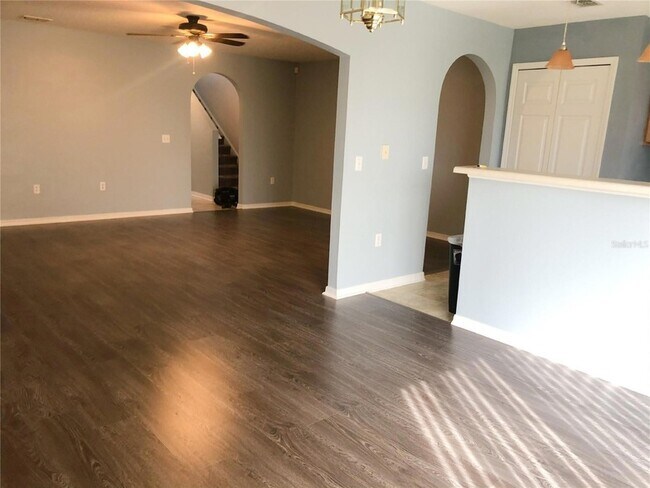 Building Photo - 9871 Ashburn Lake Dr