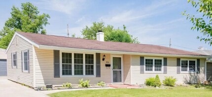 Building Photo - 2715 Farnsworth Dr
