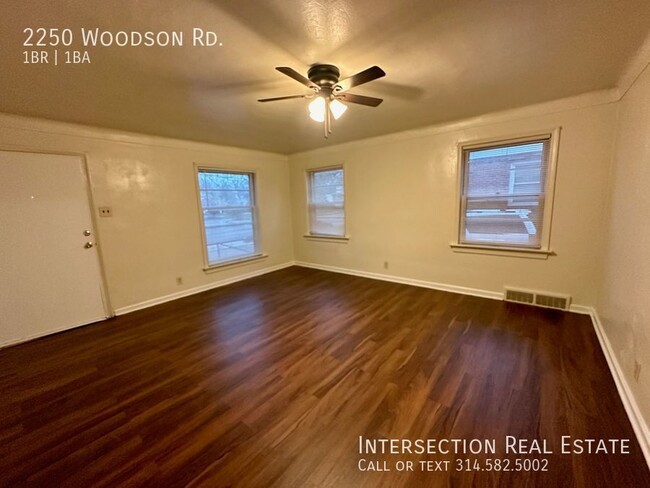Building Photo - Renovated 1 Bed/1Bath Overland Duplex Apt ...