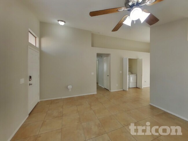 Building Photo - 11302 W Orchid Ln