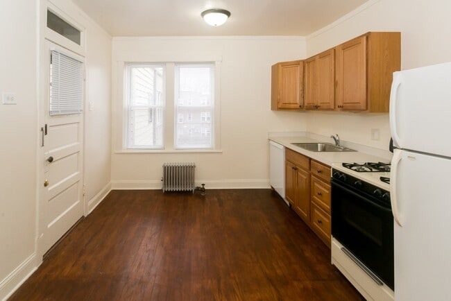 Building Photo - 4317 N Francisco Ave