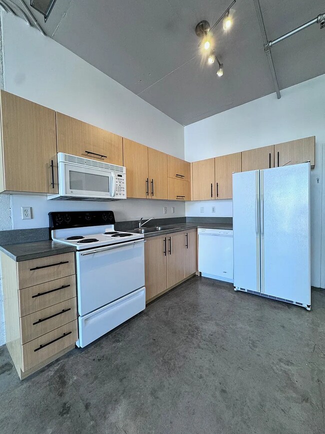 Photo - 444 NE 30th St Apartment