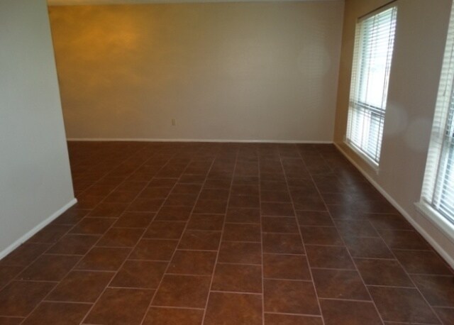 Foto del edificio - 9380 Schaefer Rd., Converse, TX. 78109