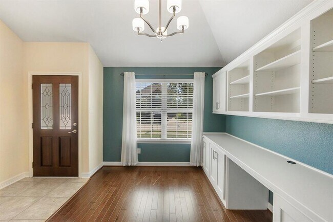 Building Photo - 9949 Boulder Bend Ln