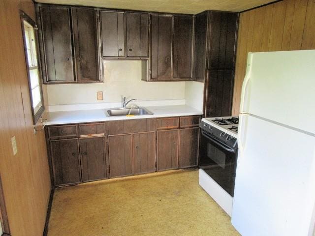 Building Photo - 209 Brookside Dr