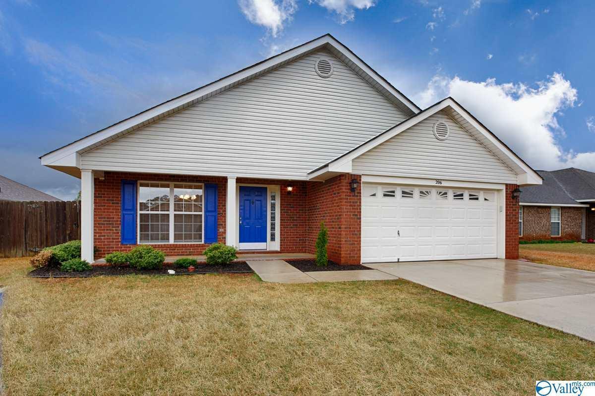 Foto principal - 206 Shadow Cove Dr SW