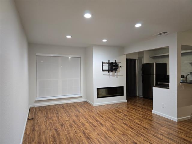 Foto del edificio - 5200 Martel Ave