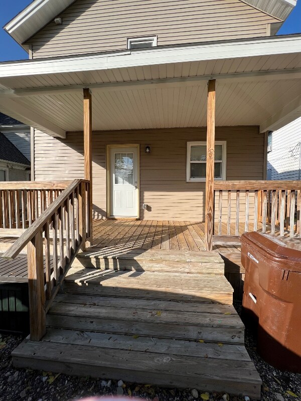623 W Michigan Ave, Marshall, MI 49068 Apartment for Rent in Marshall