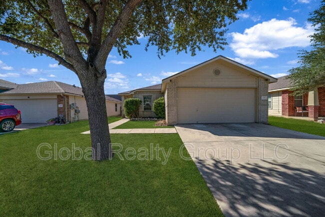 Building Photo - 113 Bronco Bend