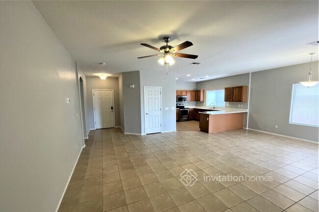 Foto del edificio - 2258 S 88th Dr