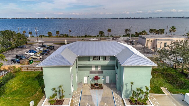 303 Audubon Dr Unit 301 Melbourne Fl 32901 Apartment For Rent