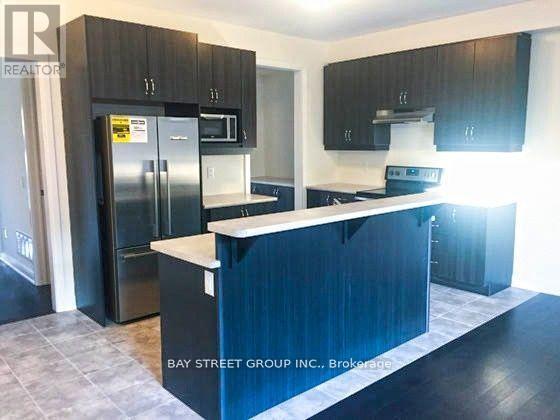 Building Photo - 18 Military Cres