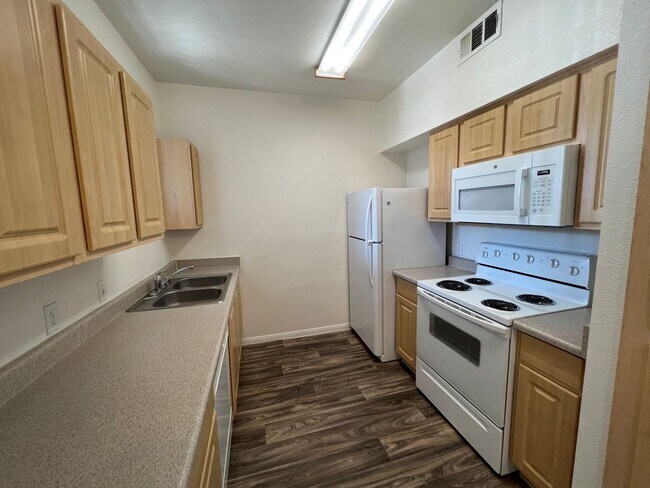Foto del edificio - Awesome 1bed/1bath condo located in Centennial Hills
