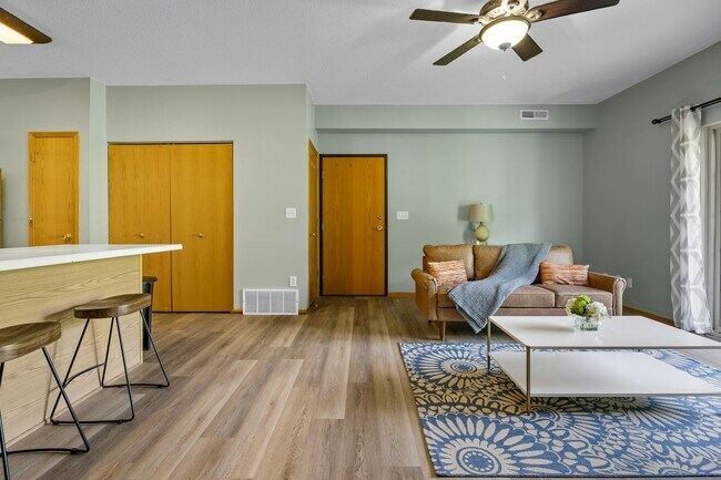 Foto del edificio - 2272 Holiday Rd