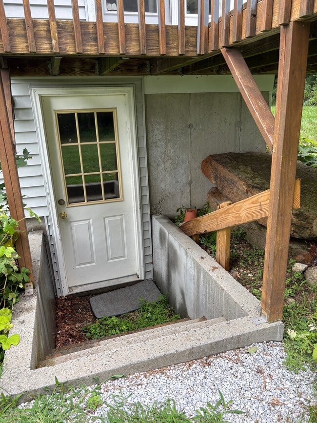 Building Photo - 54 Great Meadow Ln