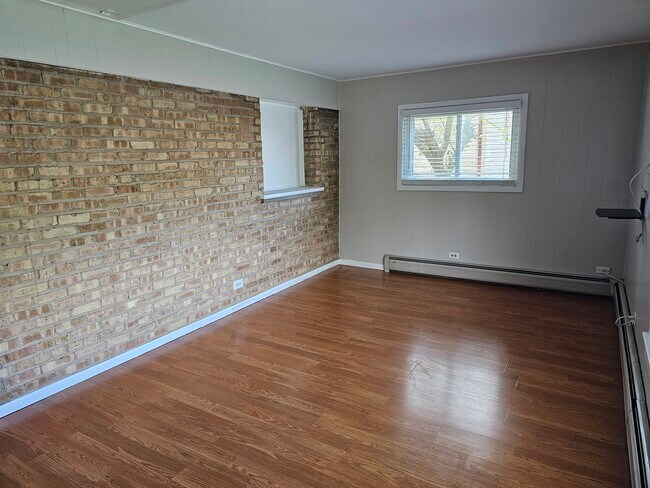 Foto del edificio - 750 56th Pl
