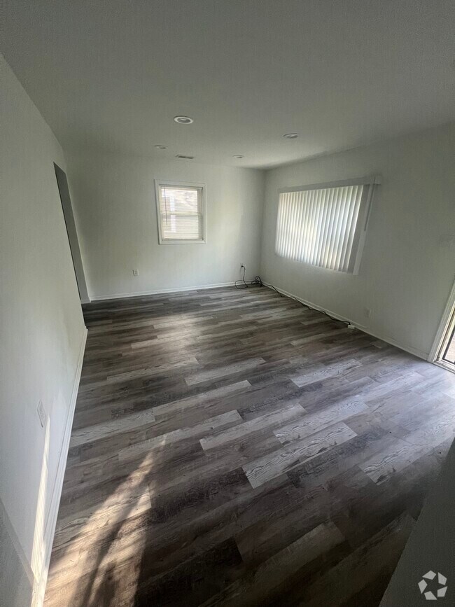 Duneland Park Apartments for Rent with Utilities Included Gary, IN