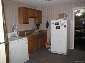 Building Photo - 4 Bed/4 Bath in Millbrook, Huge House