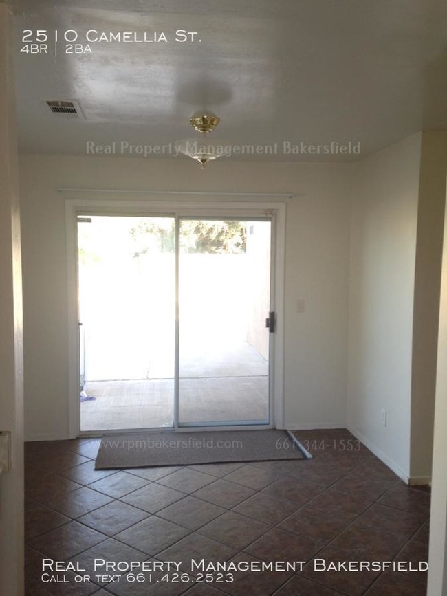 Foto del edificio - 4 bedroom in Wasco CA 93280