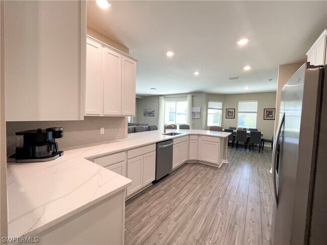 Foto del edificio - 212 SW 21st St