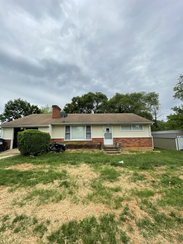 Foto principal - 266 Crescent Ln