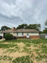 Building Photo - 266 Crescent Ln