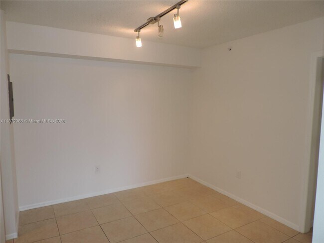 Foto del edificio - 12166 St.Andrews Pl