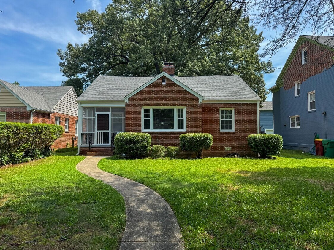 Foto principal - 1653 Fairfax St