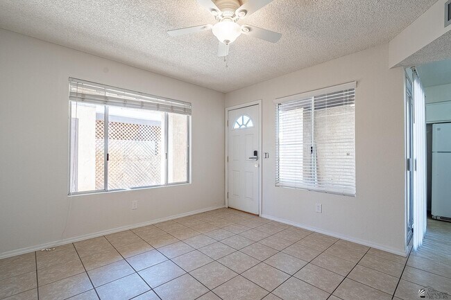 Foto del edificio - 2240 S Elks Ln