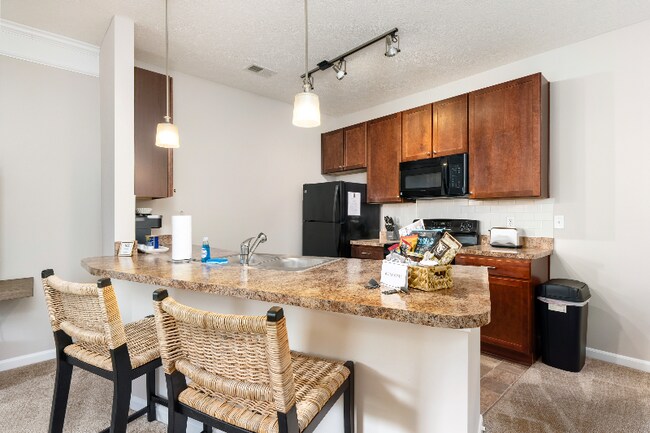 Building Photo - 3958 Brendham Dr