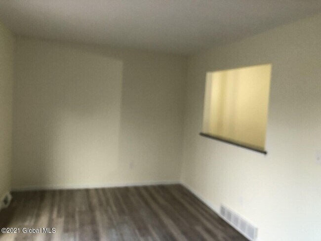 Foto del edificio - 276 Old Loudon Rd