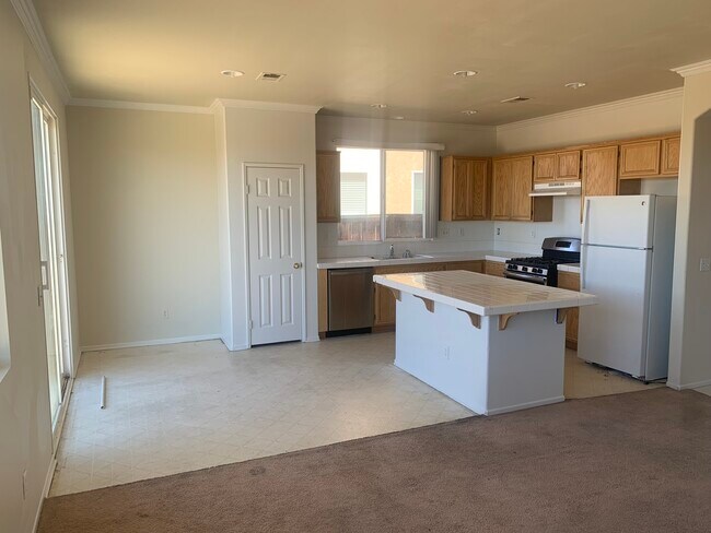 Foto del edificio - 13356 Maywood St