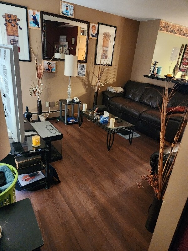 Foto principal - 7244 72nd Ln N