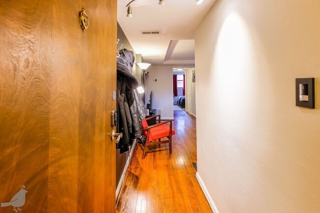 Foto del edificio - 1661 Park Rd NW