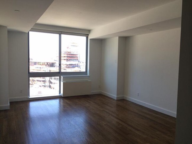 Building Photo - 227 Schermerhorn St