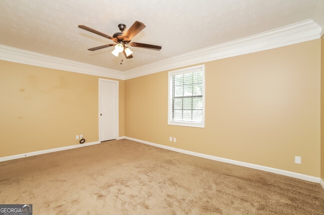 Building Photo - 1255 Bishop's Ln