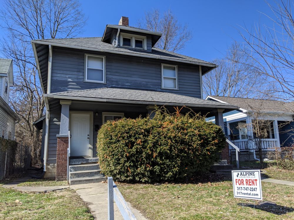 4020 Cornelius Ave, Indianapolis, IN 46208 Room for Rent in