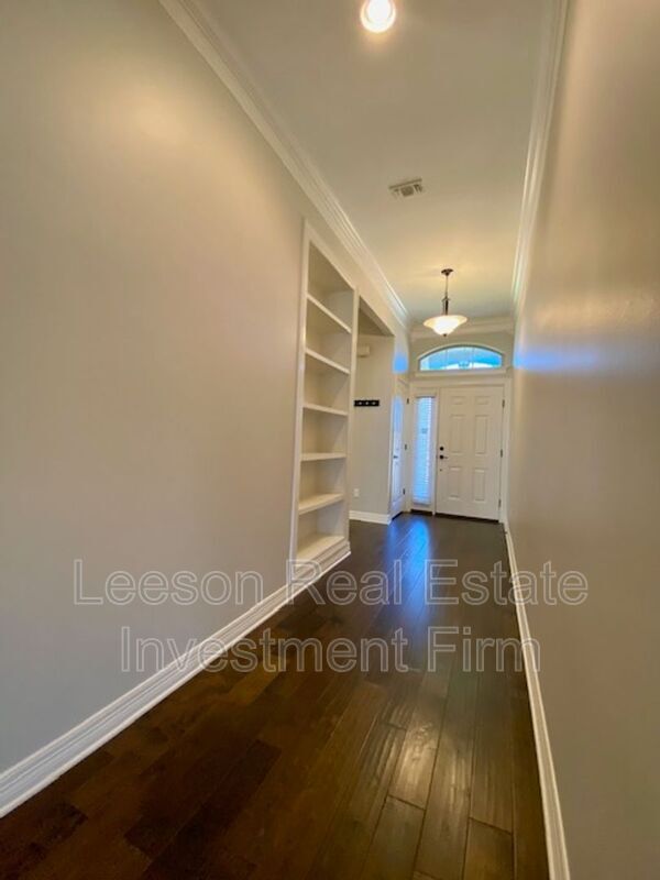 Building Photo - 2168 Sweet Bay Cir