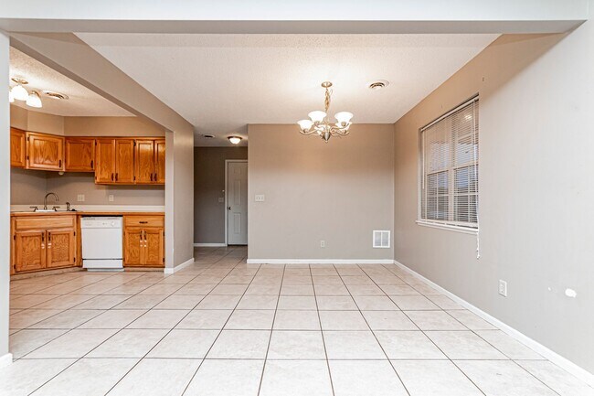 Foto del edificio - Single Family Home
