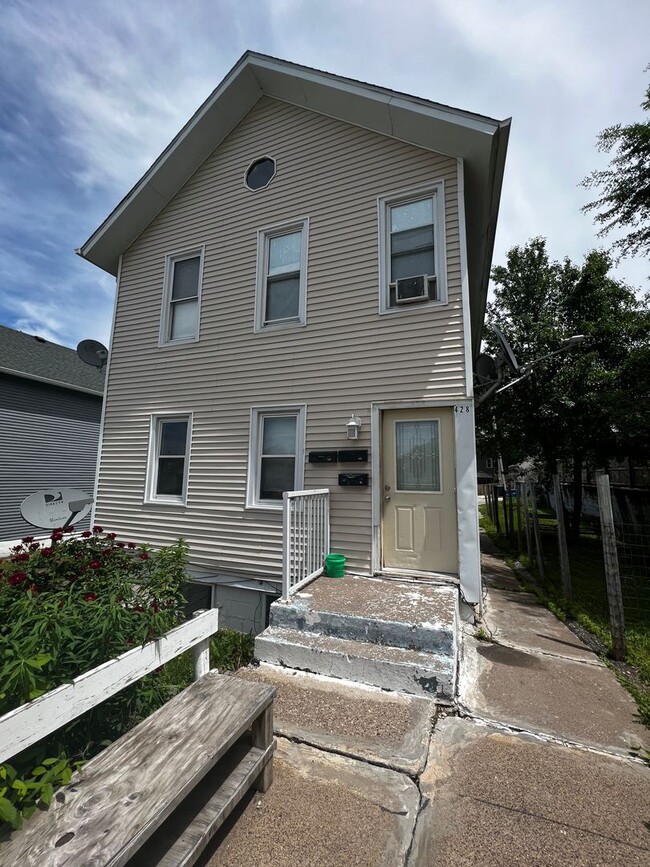 Foto del edificio - 428 7th St