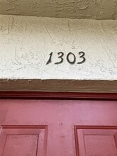 Building Photo - 1303 Partridge Close