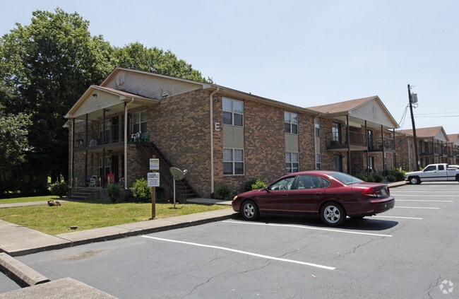 Brownstone Apartments Murfreesboro Tn Home Tennessee Murfreesboro Brownstone Primary Photo