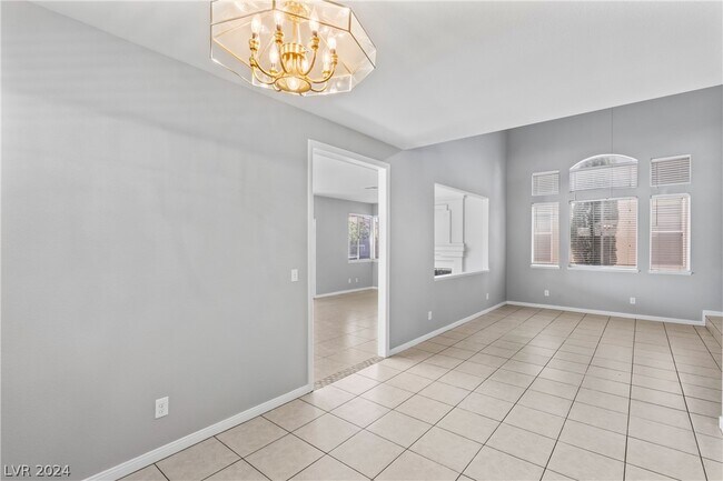 Building Photo - 2216 Juniper Berry Dr