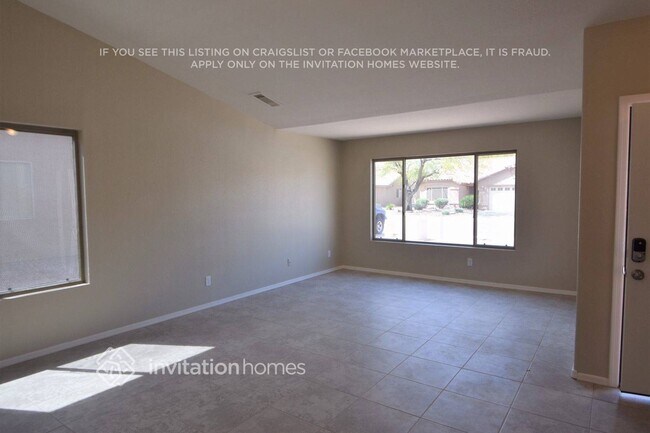 Building Photo - 13693 W Cottonwood St