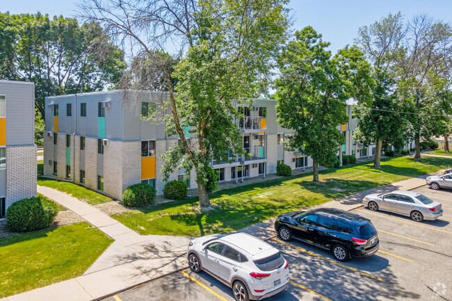 Building Photo - Shepard Terrace